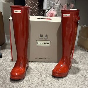 Hunter Glossy Red Rain Boots